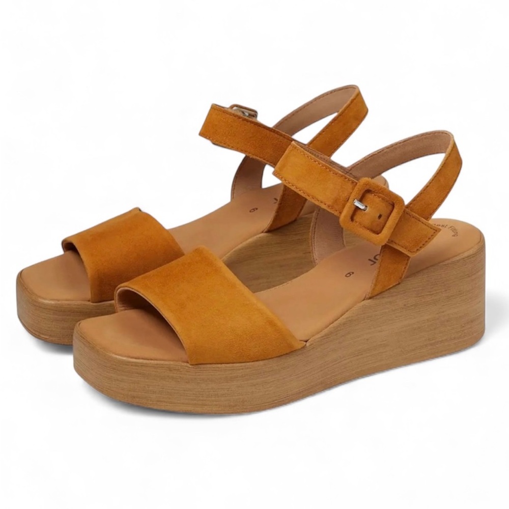 Gabor Buckle Platform Wedges in Cognac